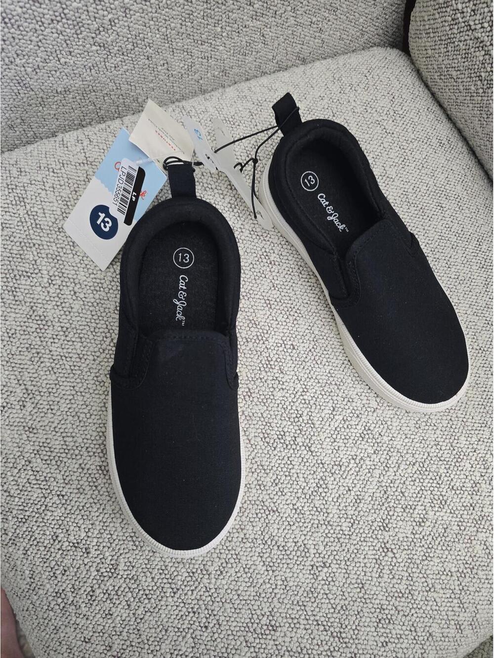 Size 13 brand new shoes from target. Item 274 bin 20